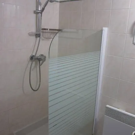 Ferienhaus Calvi T3 Vue Mer Calme Piscine