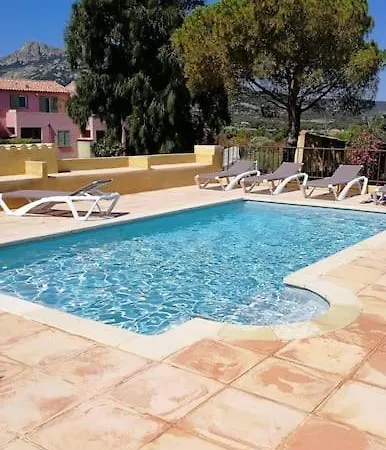 Calvi T3 Vue Mer Calme Piscine *